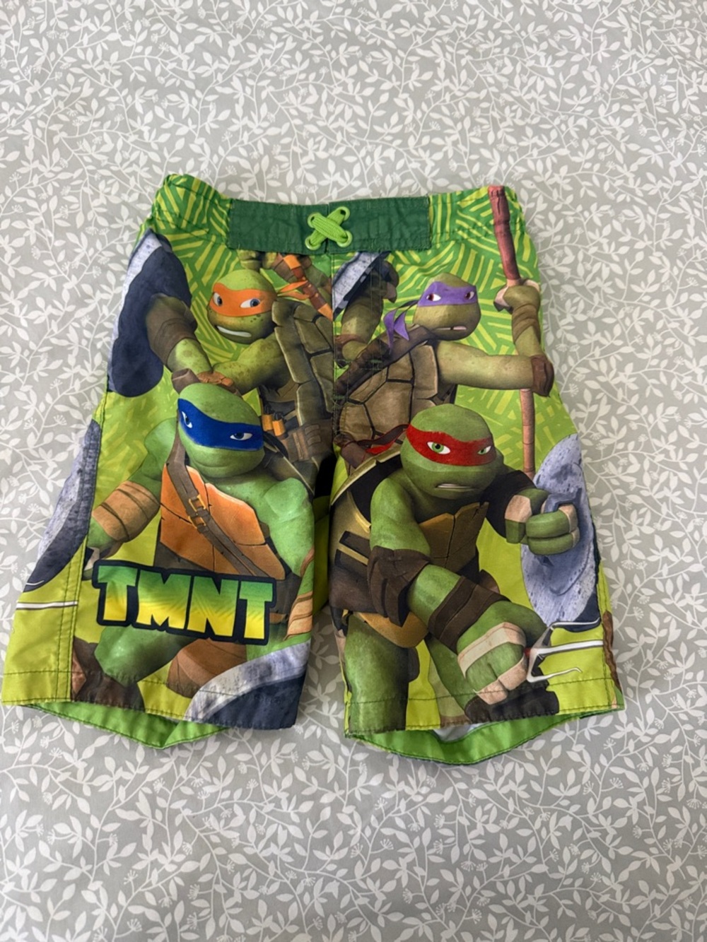 Nickelodeon TMNT Green Boys' Swim Shorts with Multicolor Turtle Print